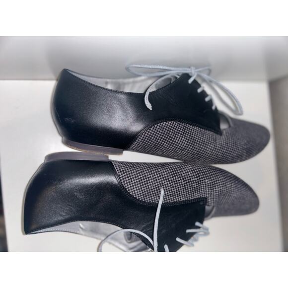 Shoes of Prey Preppy Academia Professional Business Houndstooth Peephole Loafers - Picture 2 of 6